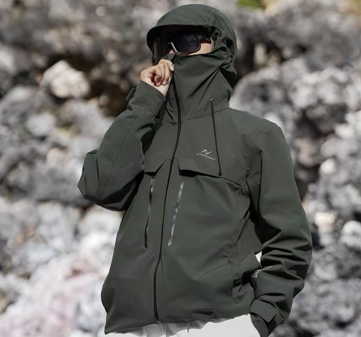Jaket Gorpcore